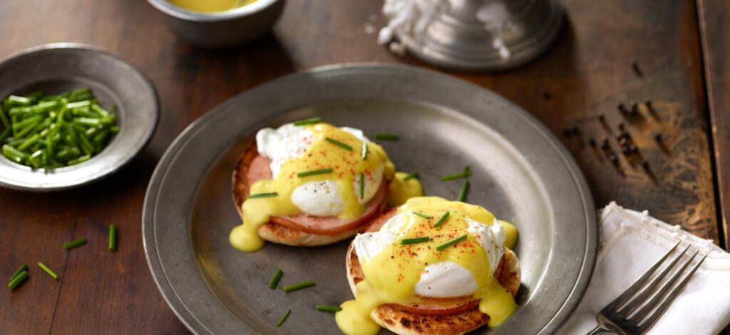 Benedict Arnold’s Eggs Benedict - American Egg Board