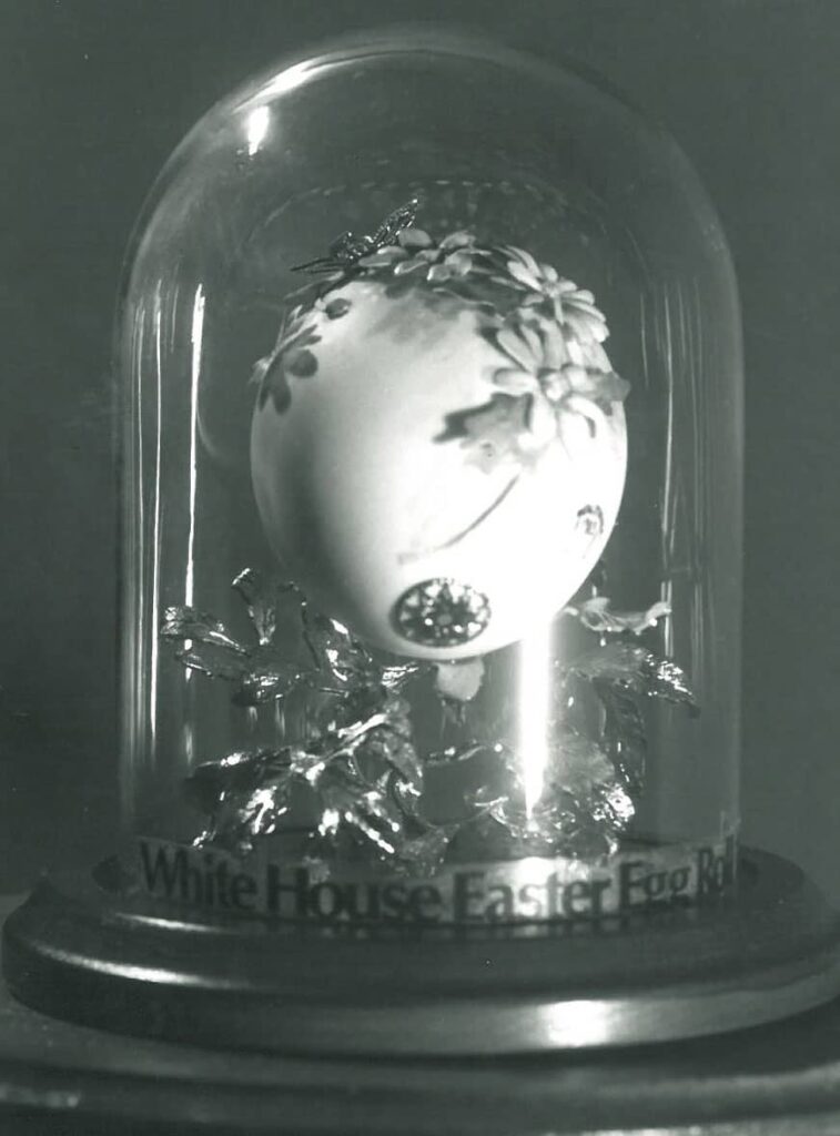1983 Commemorative Egg