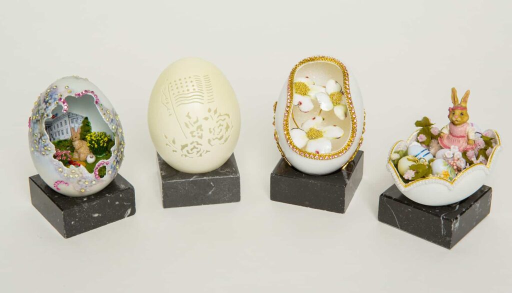 1992 Commemorative Egg group