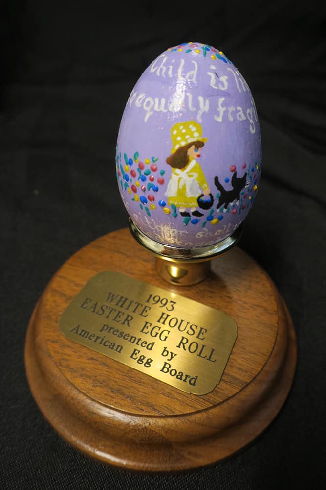 1993 Commemorative Egg